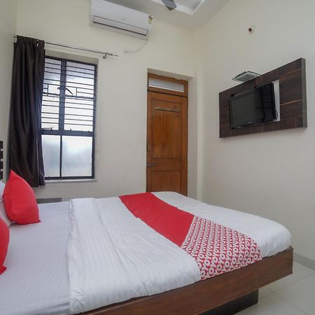 Oyo 46697 Hotel Gopi Nagpur Exterior foto