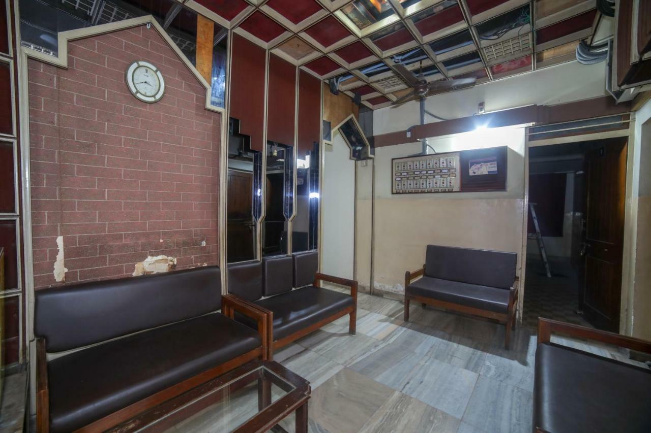 Oyo 46697 Hotel Gopi Nagpur Exterior foto